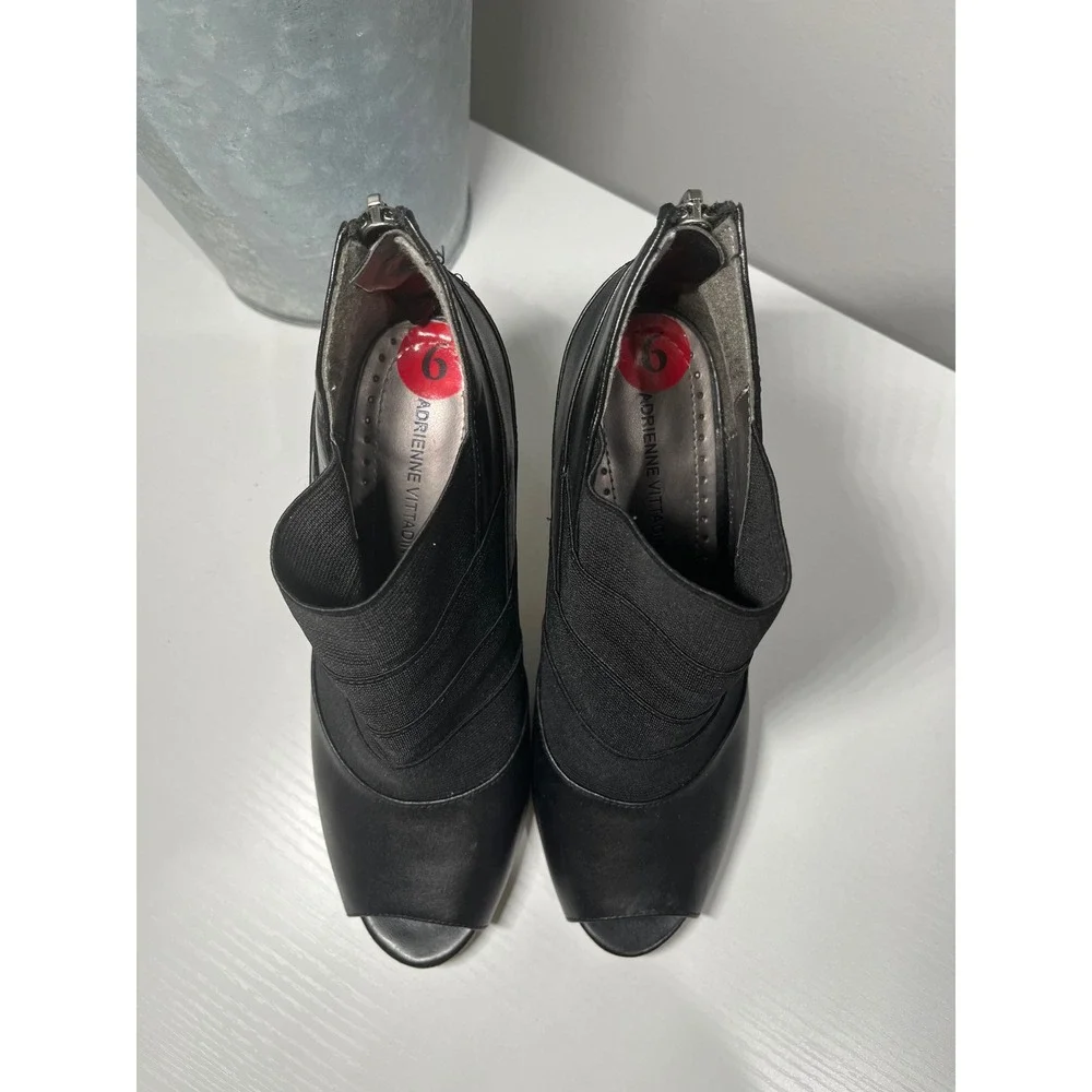 Adrienne Vittadini Black Leather Peep Toe Stiletto Booties‎ Heels Size 6M